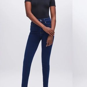 Good American -Always fits , good waist - high waisted jeans size 14-18-